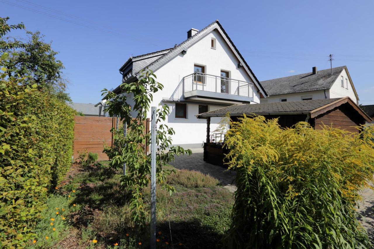 Ferienhaus Daeschinger Der Goldene Mond Mastershausen Εξωτερικό φωτογραφία