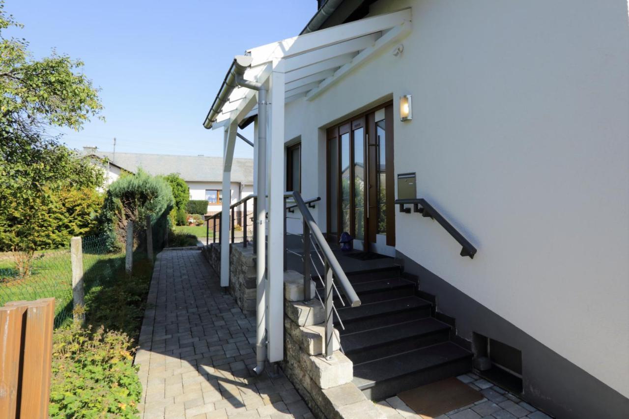 Ferienhaus Daeschinger Der Goldene Mond Mastershausen Εξωτερικό φωτογραφία